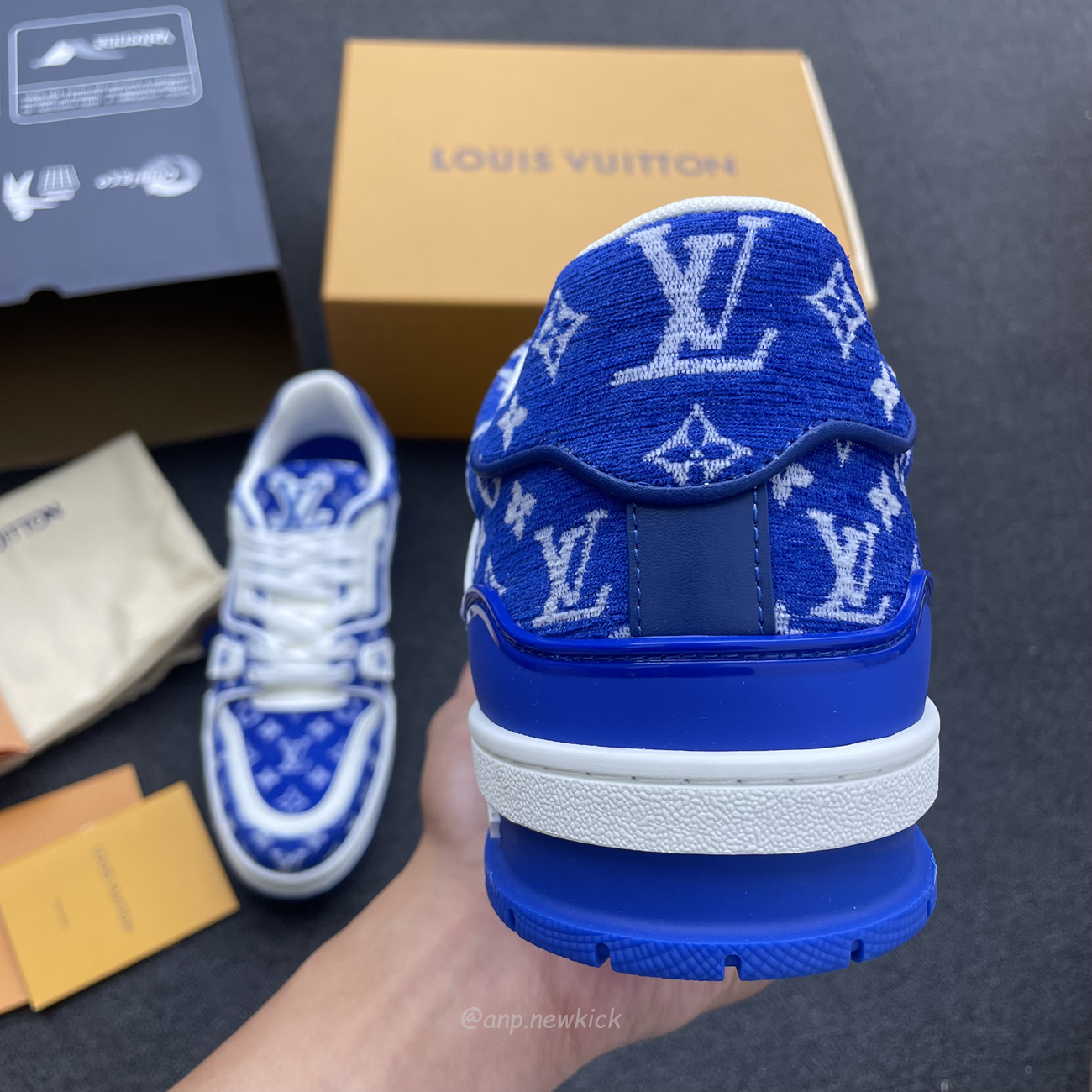 Louis Vuitton Trainer Blue Green Black Red Monogram Textile 1abfrq (3) - www.newkick.vip